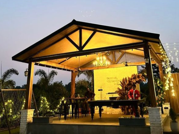 Pet Friendly Resorts near Mumbai