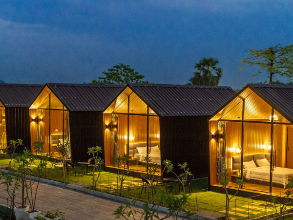 Luxury Resorts Near Mumbai